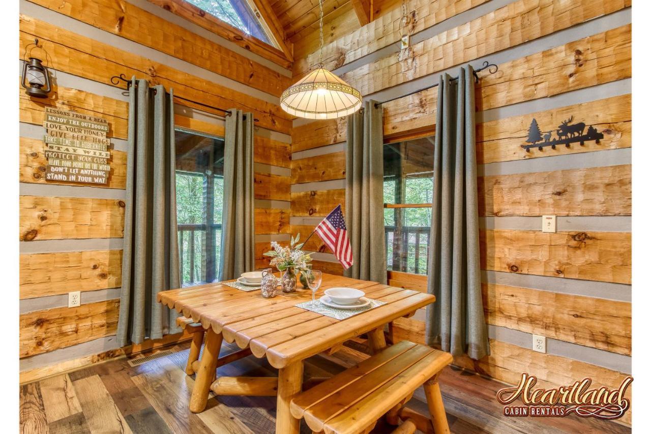 Cozy Mountain Hideaway Holiday home Gatlinburg